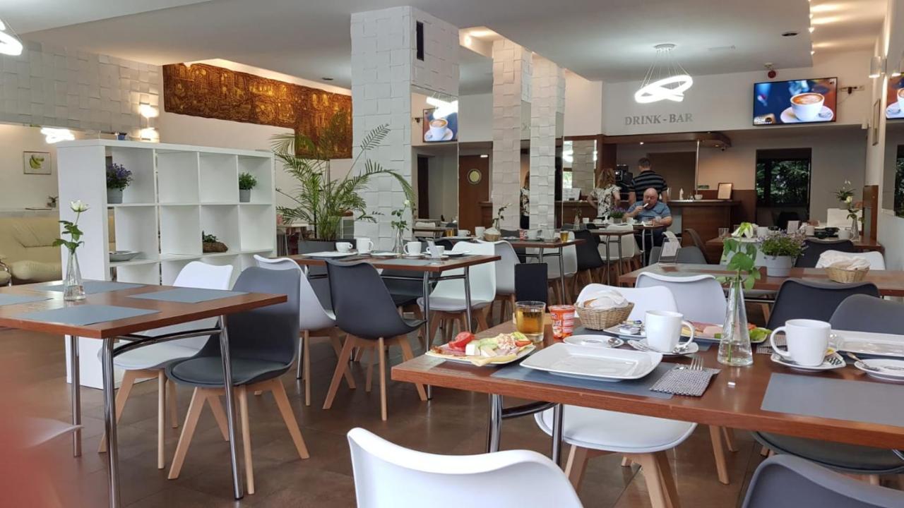 Hotel Solny Wieliczka Buitenkant foto