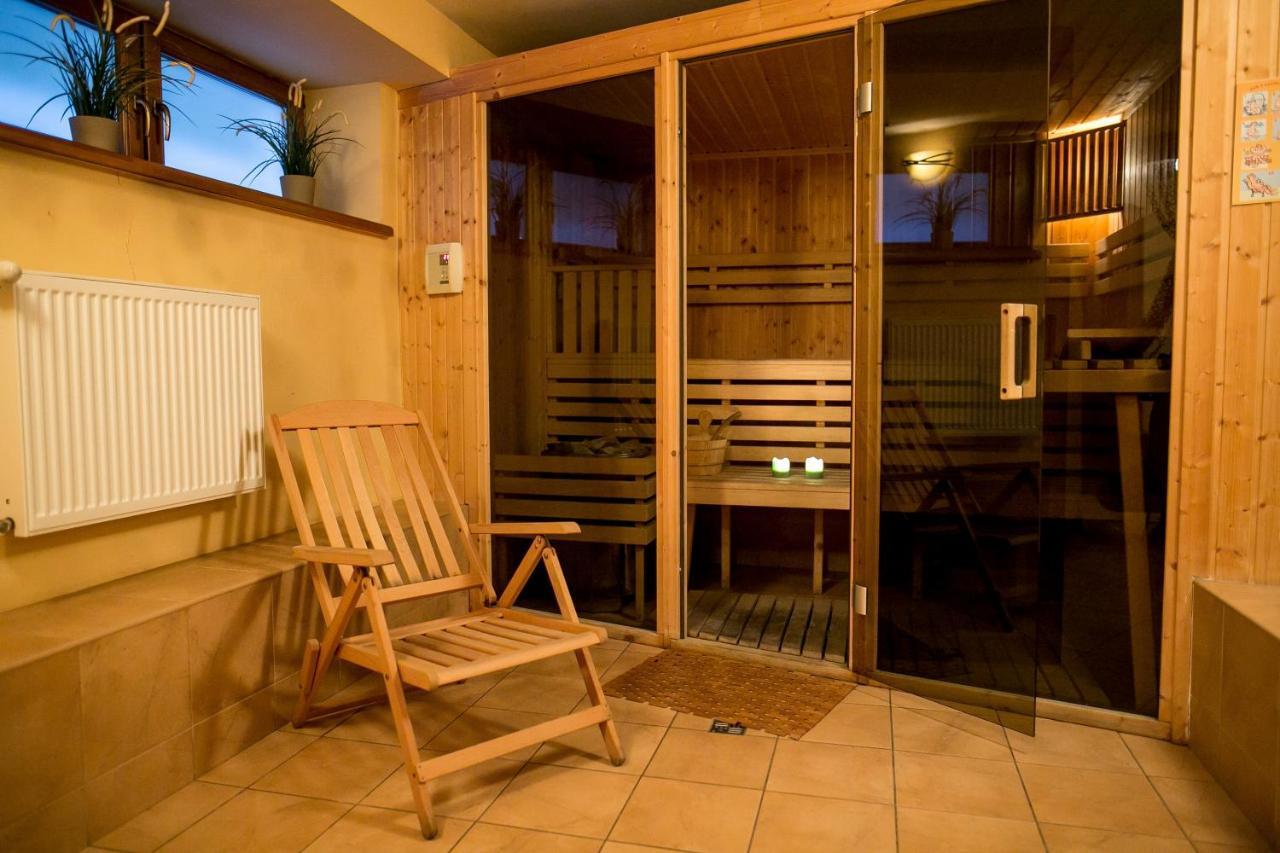Hotel Solny Wieliczka Buitenkant foto